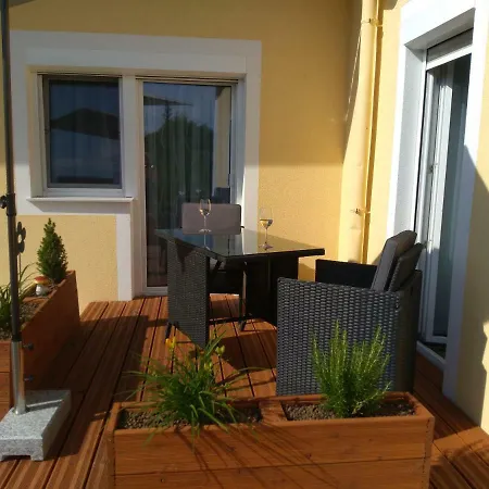 Ferienwohung Fam. Fink Apartament Riegersburg